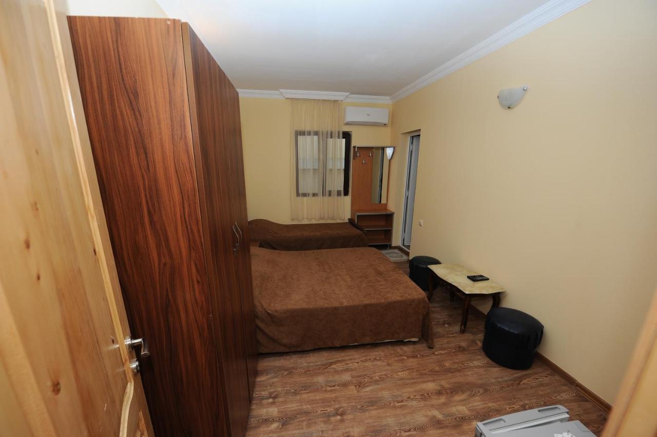 באטומי Hotel Dadiani מראה חיצוני תמונה